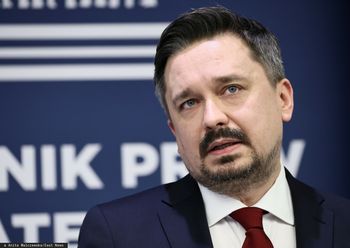 Wyrok NSA dotyczy jednej pary. Dla innych, zdaniem RPO, potrzebna jest ustawa