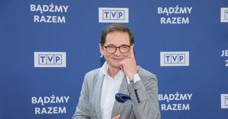 Ujawniają kulisy zawieszenia. Pojawia się nazwisko znanego polityka