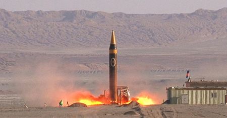 Iran testuje pocisk balistyczny. "Obronimy nasz kraj"