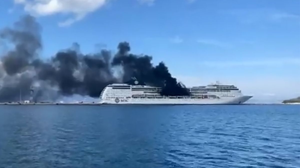 Włoski wycieczkowiec zapalił się w piątek u wybrzeży Grecji
