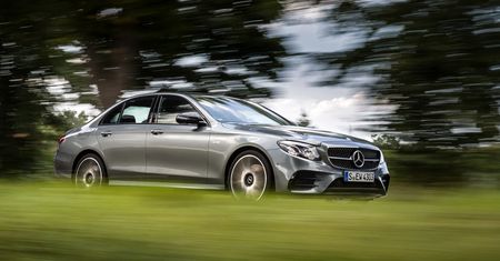 Mercedes E63 AMG z systemem Drift Mode