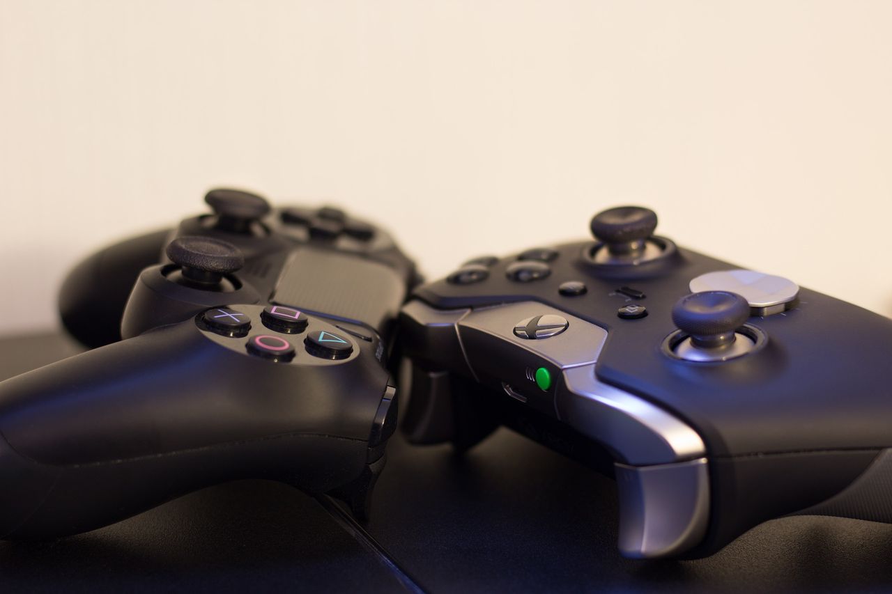 Sony patentuje zmodyfikowanego DualShocka. Czy tak będzie wyglądać pad PlayStation 5?