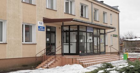 Szczepionka na COVID. Zatrzymano mężczyznę podejrzanego o kradzież w Iłowie-Osadzie