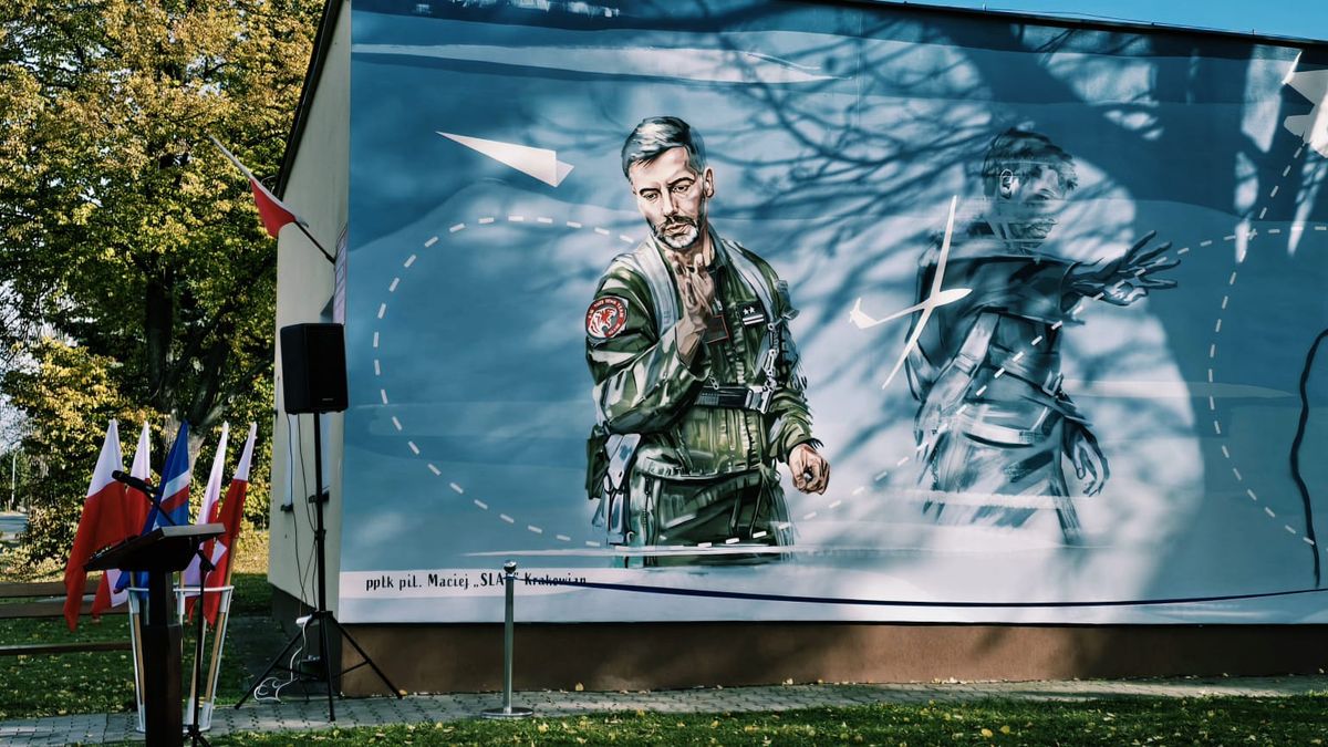 Mural ku czci "Slaba"