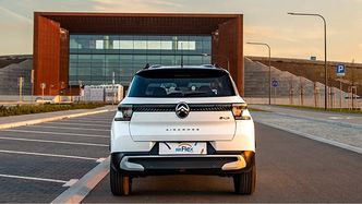 Flex To Go i Stellantis – partnerstwo, które napędza rozwój nowoczesnej mobilności