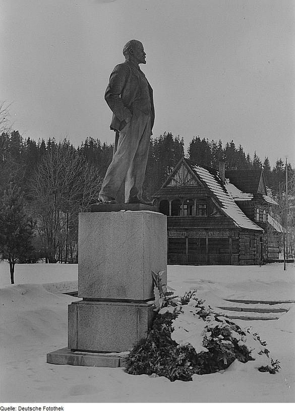 Pomnik Lenina w Poroninie