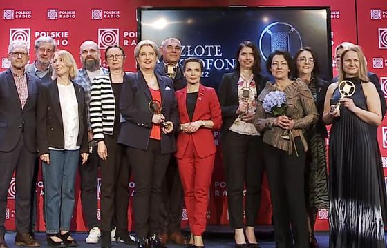 Wręczono Złote Mikrofony. Prezes Polskiego Radia nagrodziła Kusego i Świątka