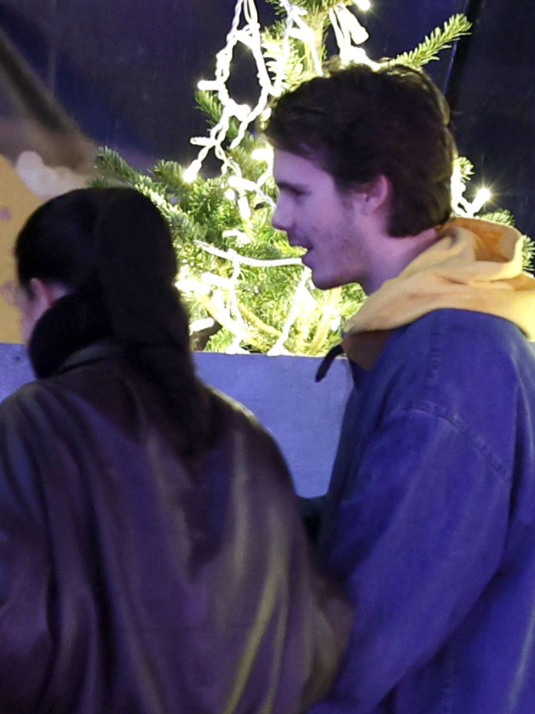 Cruz Beckham na randce