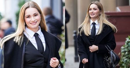 Odmieniona Ewelina Lisowska z torebką Prady za 9 TYSIĘCY kroczy przed studiem "Dzień dobry TVN". Stylowa? (ZDJĘCIA)