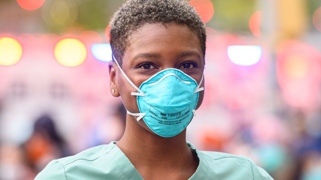 Od początku pandemii zmarło już ponad 71 tys. Amerykanów zakażonych koronawirusem.