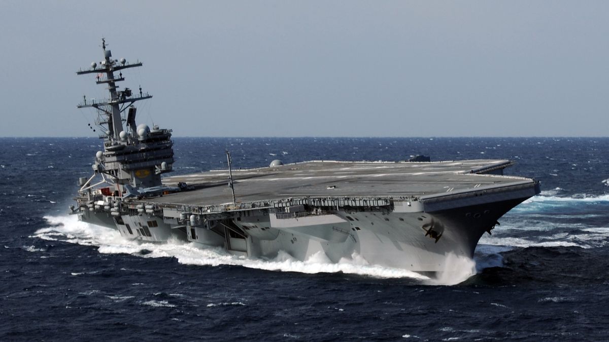 Lotniskowiec USS "George H.W. Bush" (CVN 77)
