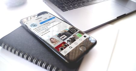 Oto sposób na wrzucanie postów na Instagram z poziomu komputera bez dodatkowych wtyczek