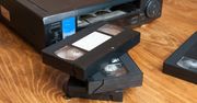 Ratują przed zapomnieniem tysiące kaset VHS. Nagrania można oglądać w sieci