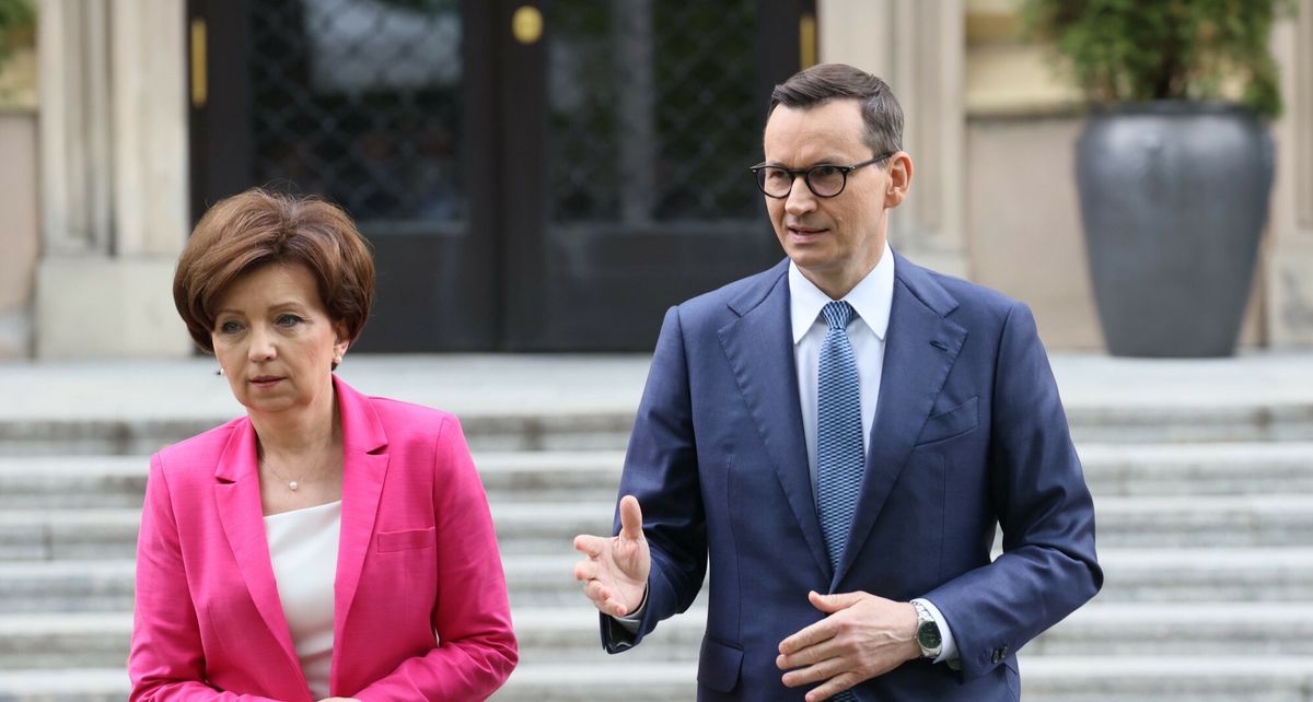 PiS připravuje snížení mezd.  “Dobrá zpráva pro Poláky”