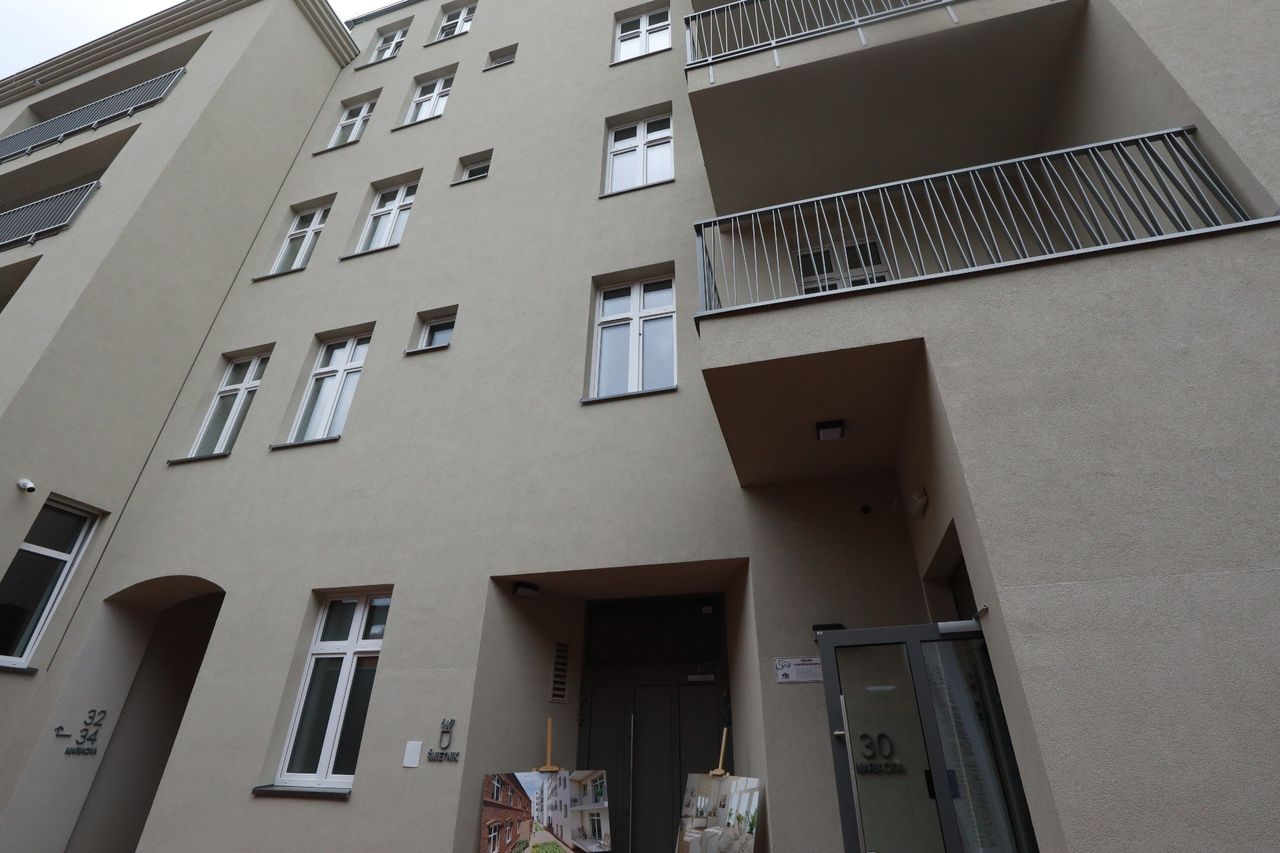 Rośnie liczba mieszkań na rynku wtórnym. Ceny lekko spadają