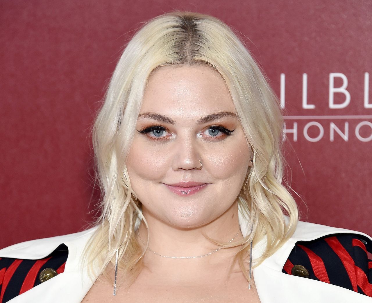 Elle King niedawno urodziła dziecko. Na Instagramie pokazała, jak jej mama przyrządza łożysko