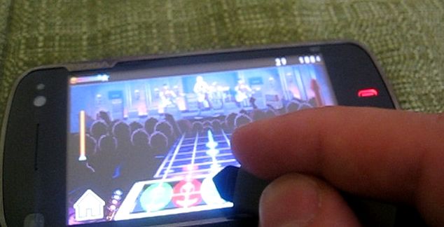 Nokia N97. Jej gry i krótki opis Guitar Rock Tour 8