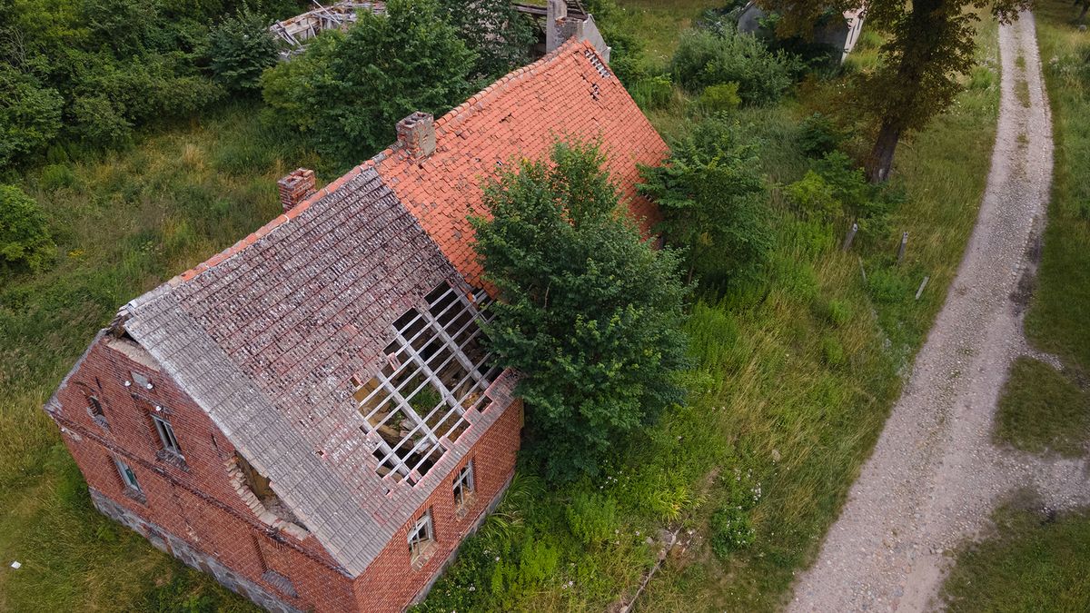 Brzeźnica – zapomniana wieś na Pomorzu. Kiedyś pełna życia, dziś straszy 1