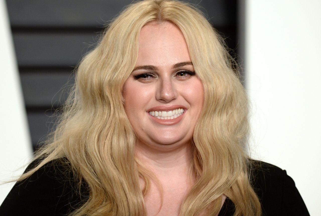 Rebel Wilson jest coraz chudsza. Fanka: Zdradź przepis na taką sylwetkę