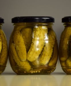 Indyjskie ogórki w Biedronce. Dystrybutor zabrał głos