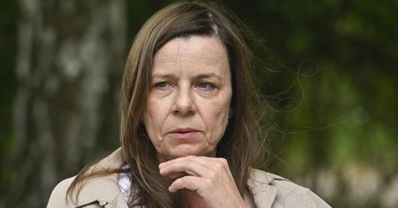 Rozwiodła się po 14 latach. "Najpierw się leży na podłodze"