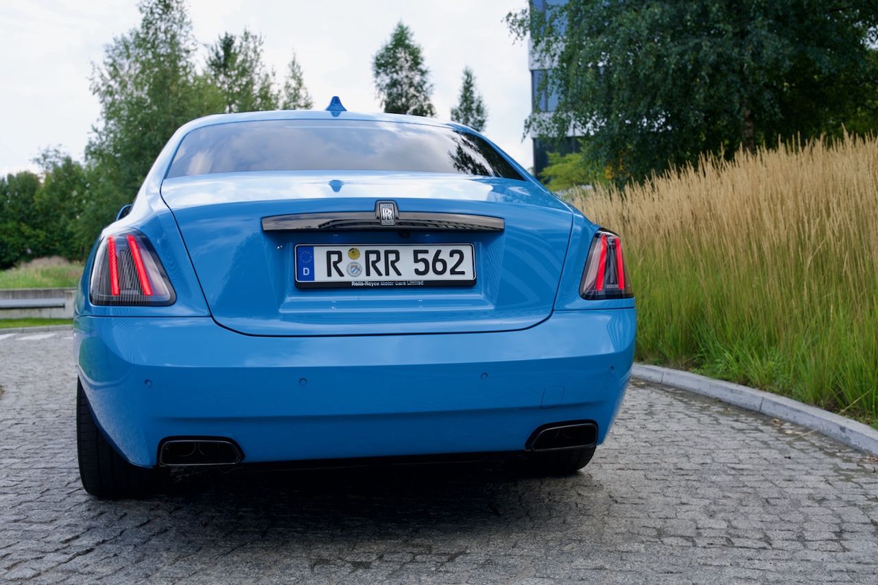 Rolls-Royce Black Badge Ghost
