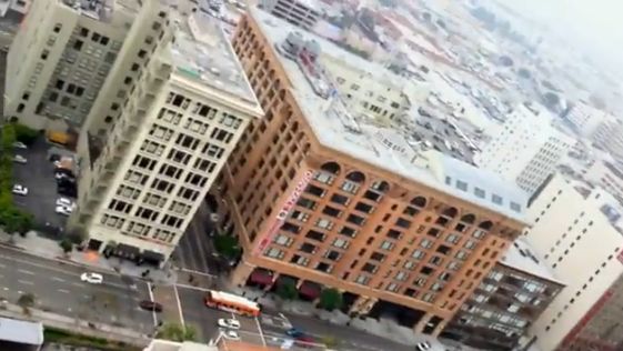 Pierwszy latający iPhone 4 [wideo] 1