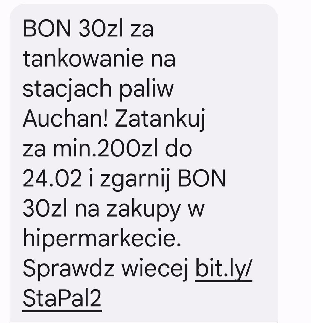 SMS od sieci Auchan