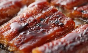 Tani składnik pełen kolagenu. Zagęści bulion i gulasz