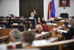 Koronawirus w Polsce. Senat odrzucił ustawę ws. dodatków dla medyków