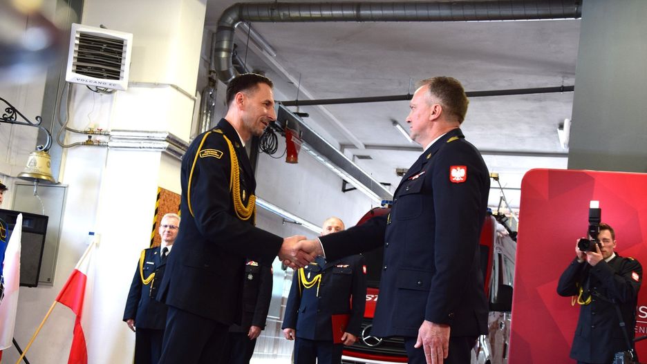 Bryg. Robert Gruchała 11 czerwca 2025 odebrał nominację na stanowisko Komendanta Miejskiego Państwowej Straży Pożarnej w Skierniewicach