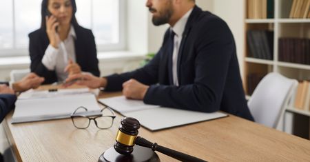 Odrzucenie a zrzeczenie się spadku - jakie są różnice?