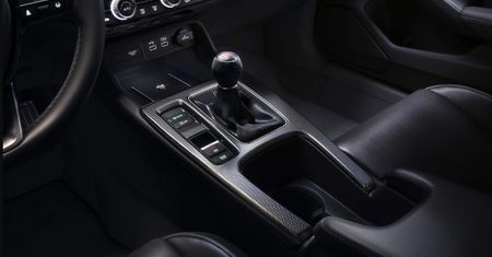 Honda nie chce imitacji manualnej skrzyni w elektrykach. Tłumaczy dlaczego