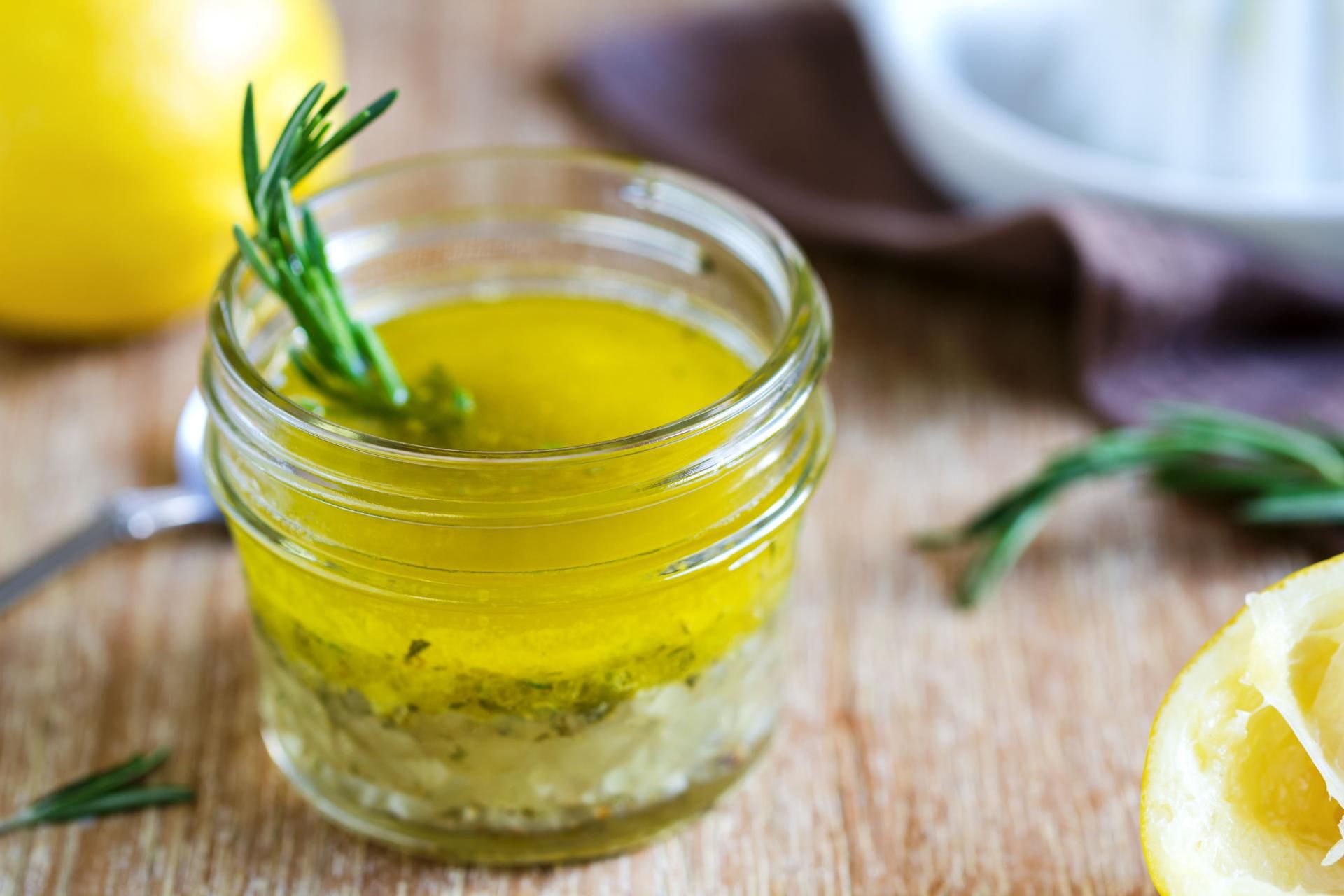 Czosnek i oliwa tłoczona na zimno - ten duet idealnie oczyści wątrobę