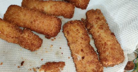 Lekarz przez miesiąc jadł fast foody. Skutki są katastrofalne