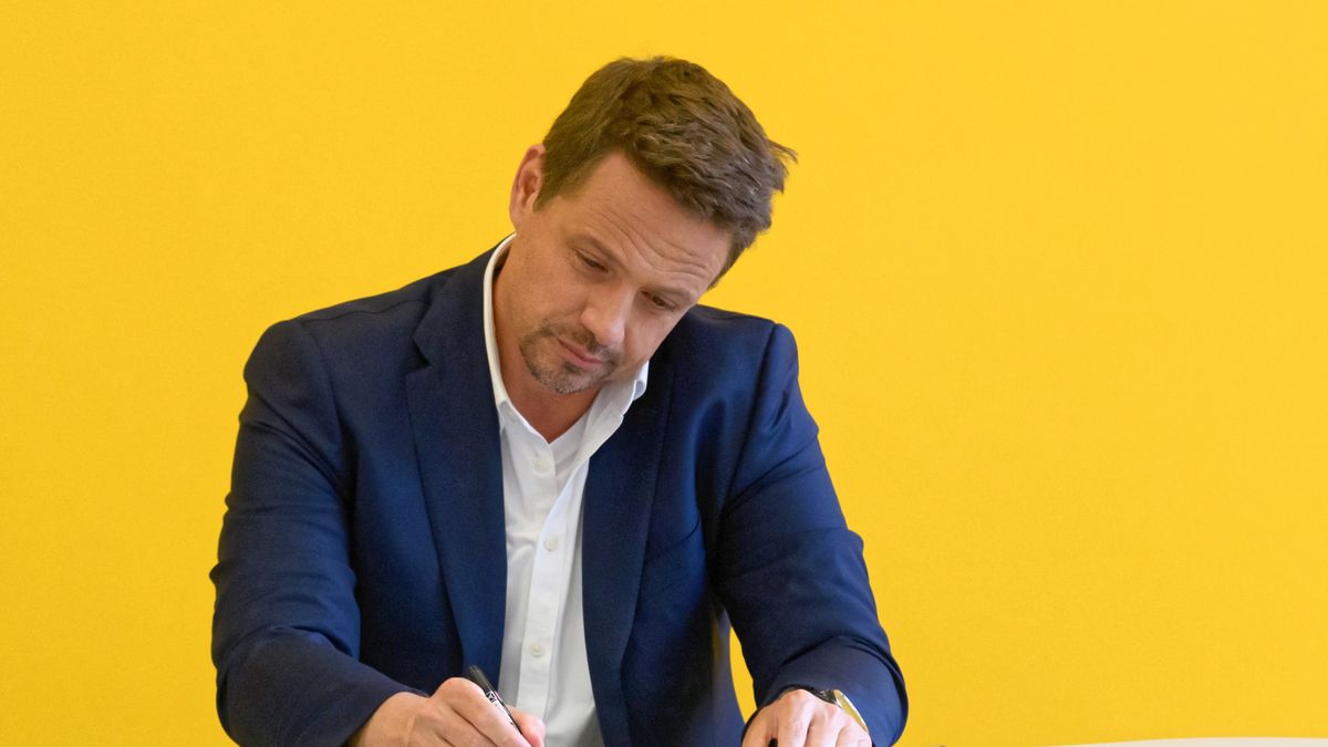 Ile łącznie kosztował wyjazd Trzaskowskiego do Brazylii?