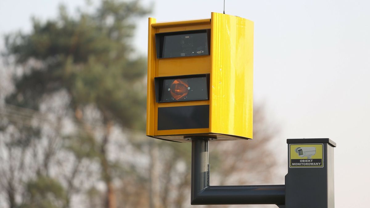 Zmiany e egzekwowaniu kar z fotoradarów. Resort planuje od 2025 