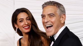 George i Amal Clooneyowie zadają szyku na ulicy w Nowym Jorku. Para jak z żurnala?