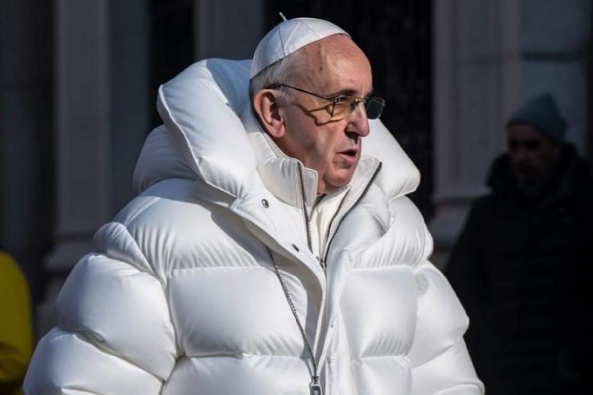 Papież zatrudnił stylistę? Nic z tego, miłośnicy mody będą zawiedzeni
