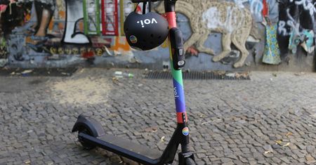 Śląskie. W Katowicach koniec z zostawianiem hulajnóg na chodniku