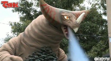 Niesamowity animatroniczny kostium Gomory (wideo) 1