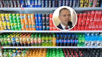 "Torpeduje finanse publiczne". Nawrocki znów zawetował, ekonomiści zabierają głos