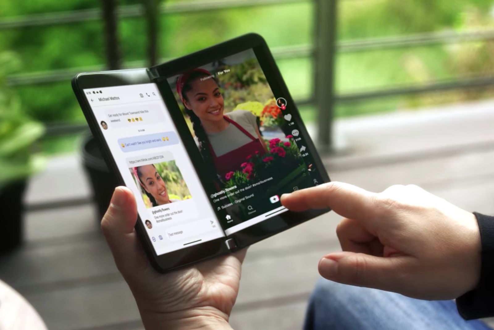 Microsoft uznał, że w smartfonie przyda się aparat. Surface Duo 2 oficjalnie 1