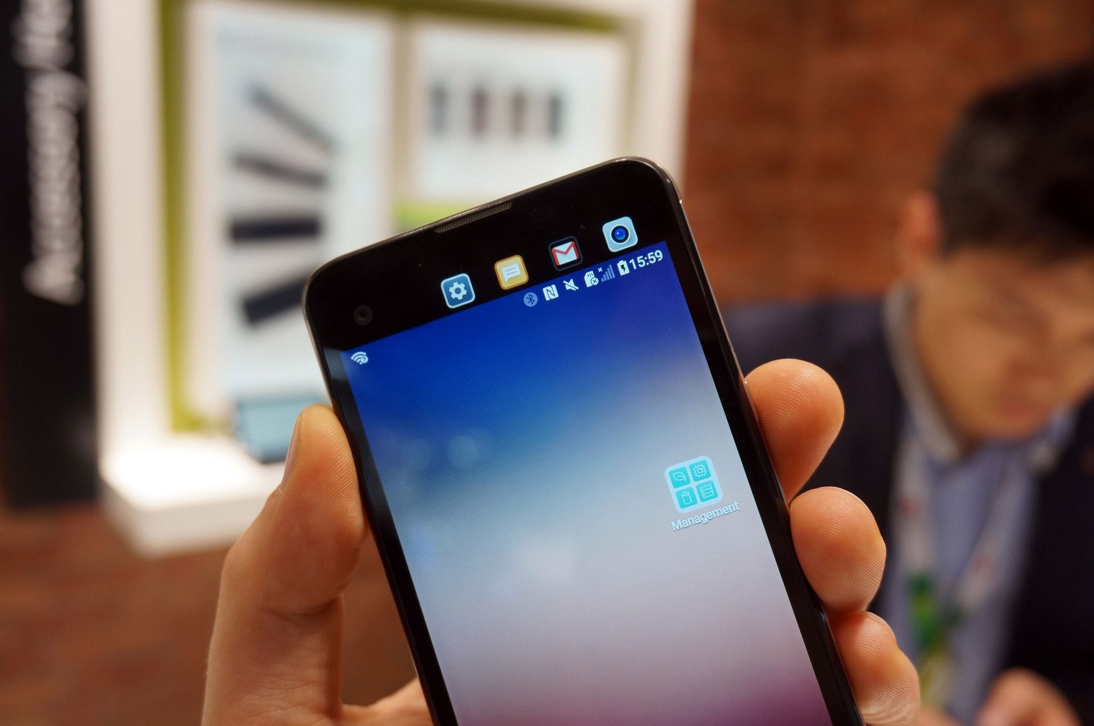 LG X cam i X screen – bardzo wyspecjalizowane telefony ze średniej półki. Dla mas czy entuzjastów? 3