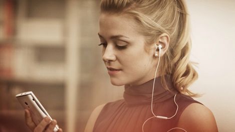 TOP 10 tanich muzycznych telefonów tego roku! [przegląd] 1