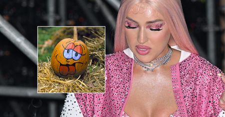 Caroline Derpieński dobitnie o Halloween. "Wierzę, że kto idzie za Bogiem..."