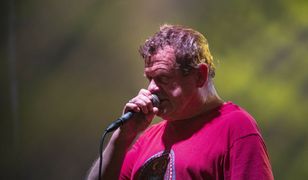 Kazik w najnowszej piosence uderza w TVP i PiS