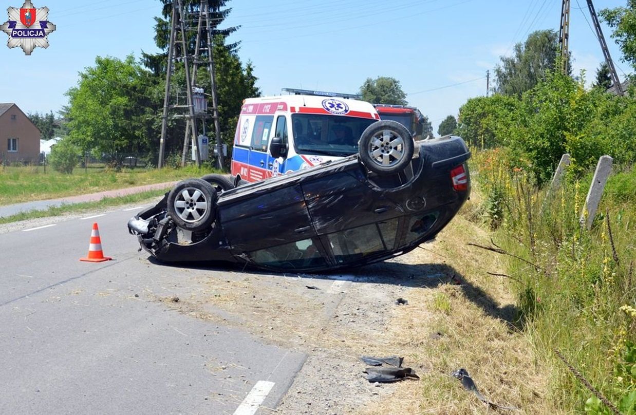 Dachowanie pod Zamościem. Za kierownicą pijana 36-latka