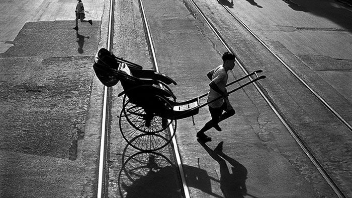 Inspirująca fotografia uliczna z Hong Kongu sprzed 60 lat 1