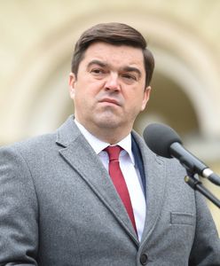 Drugie zakażenie Omikronem w Polsce. "U rodziców pierwsze objawy"